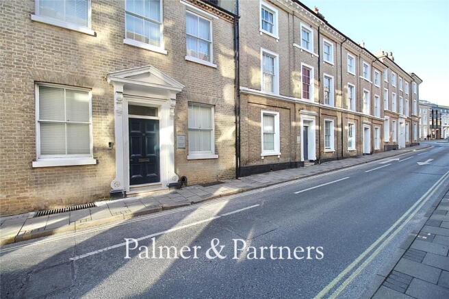 3 bed property, in Museum Street, £220,000