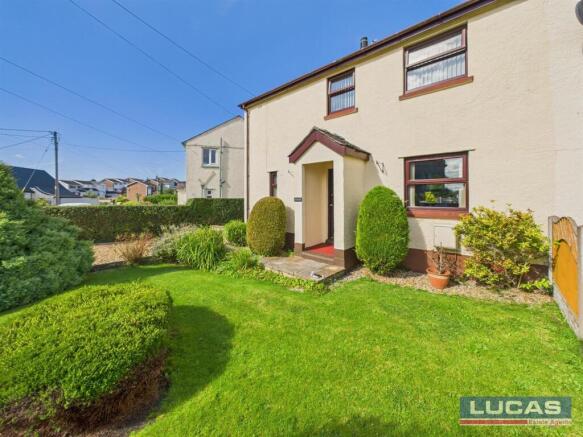 3 bed property, in Rhos Y Gad, £249,950