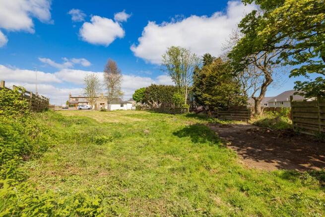 Studio, in Bridge Of Don, £80,000