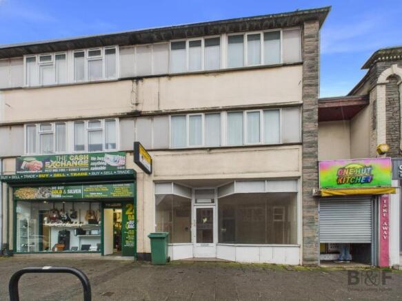 3 bed property, in Upper Flat 92a High Street, £250,000