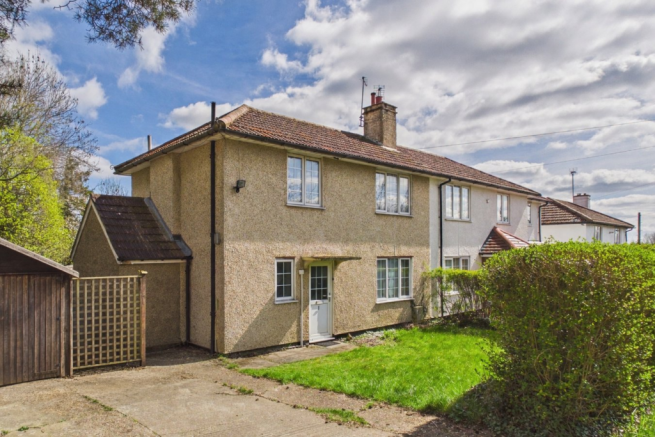 3 bed property, in Great North Road, £400,000