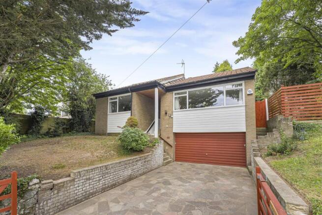 3 bed property, in Blackness Lane, £600,000