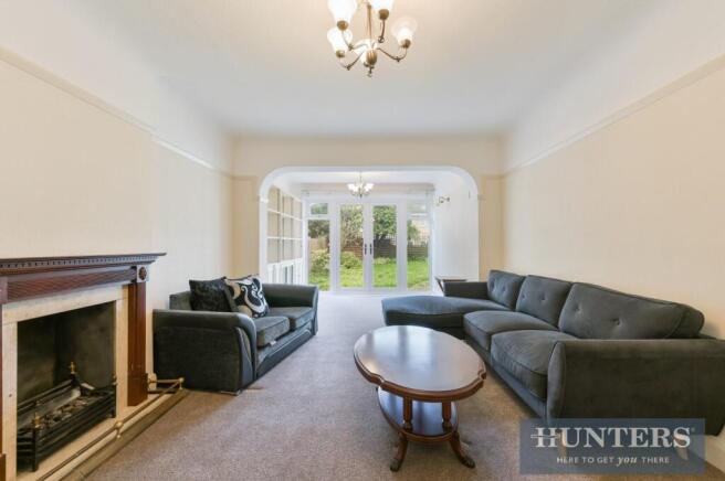4 bed property, in Camborne Way, £750,000
