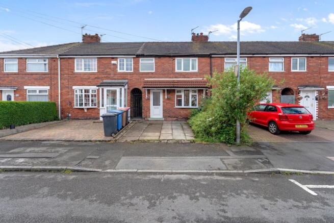 3 bed property, in Eldon Road, £215,000