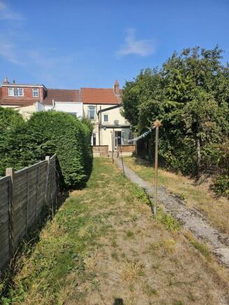 3 bed property, in Albert Road, £290,000