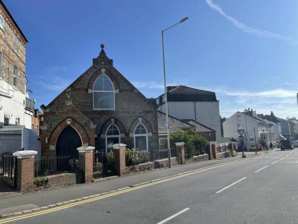Studio, in Cheriton Road, £300,000