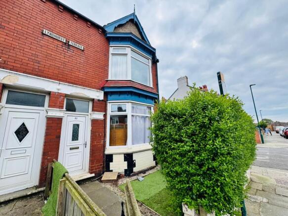 3 bed property, in Lumley Road, £110,000