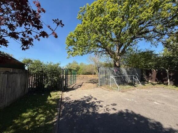 Land, in Land lying north of Rosemary Lane, £10,000