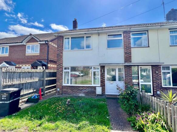 3 bed property, in Spencer Avenue, £250,000