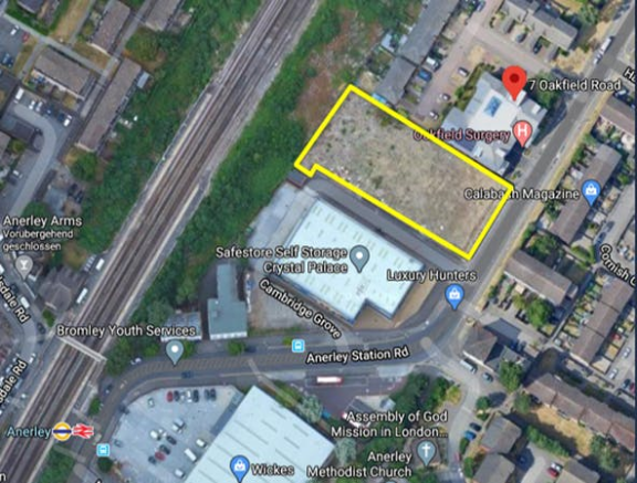 Land, in Land at 7-15 Oakfield Road, £1