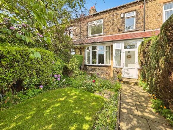 3 bed property, in Beacon Road, £210,000
