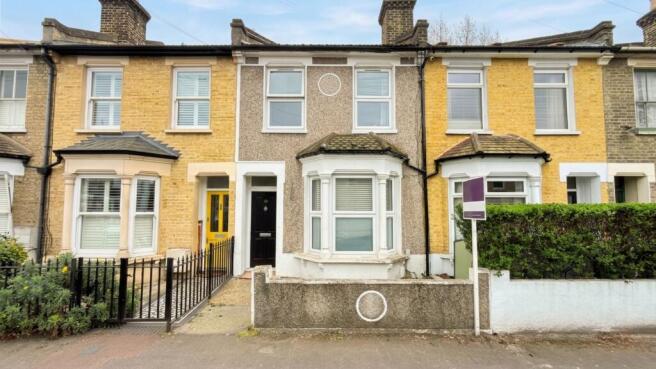 2 bed property, in Fearon Street, £580,000