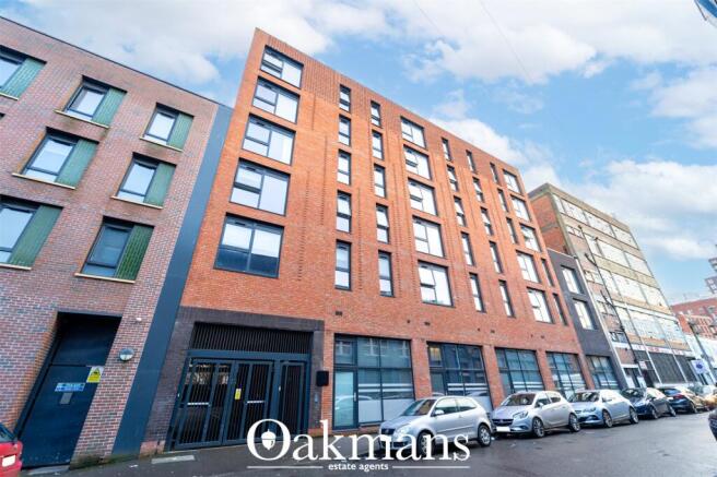 1 bed property, in Cliveland Street, £190,000