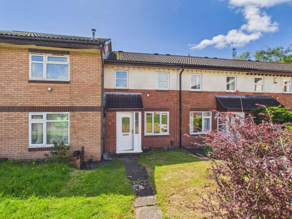 2 bed property, in Conroy Drive, £137,000