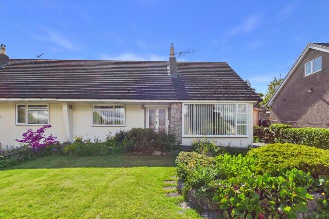 3 bed property, in 14 Fairgarth Drive, £395,000