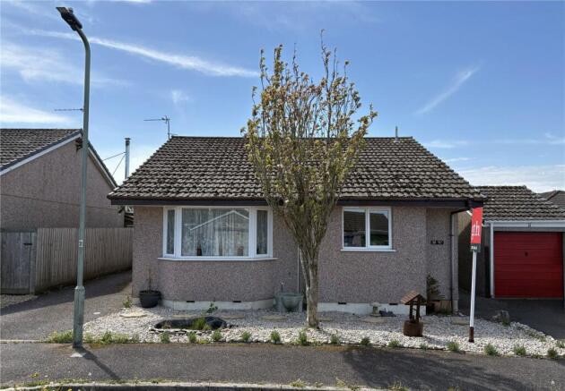 3 bed property, in Walcott Way, £265,000