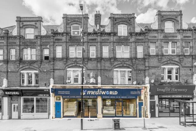 Land, in Streatham High Road, £1,050,000