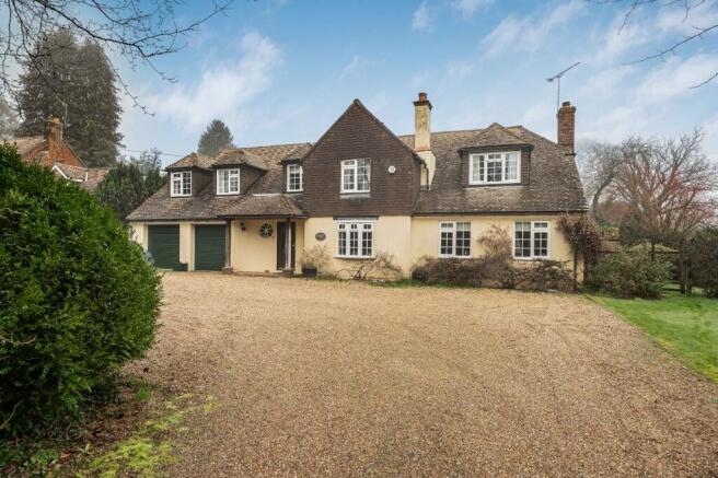 5 bed property, in South Town Road, £1,100,000