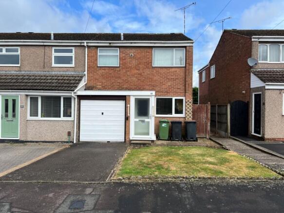 3 bed property, in 91 Wood Street, £39,000