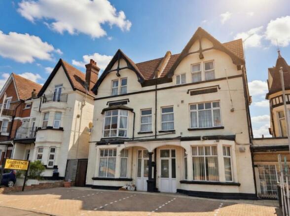 17 bed property, in Grosvenor Road, £1,050,000