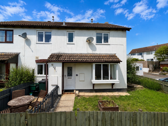 2 bed property, in Meadowbank, £220,000