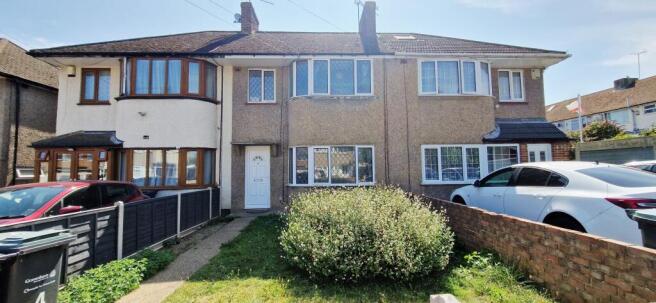 3 bed property, in Gerald Road, £325,000