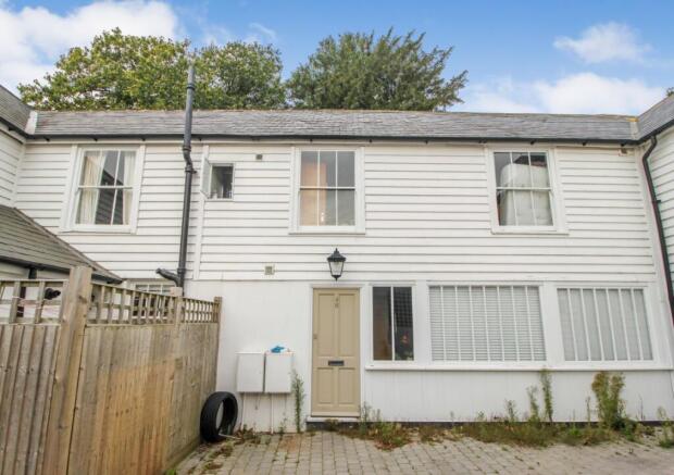 3 bed property, in Rose Cottage, £200,000