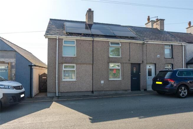 3 bed property, in Bodffordd, £169,500