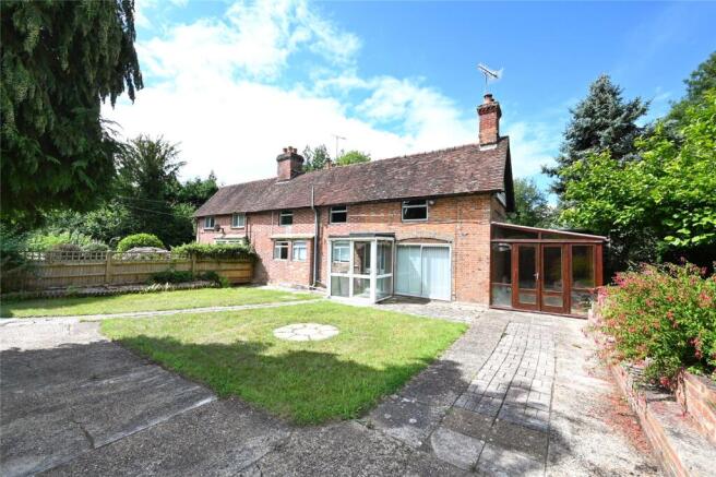 2 bed property, in Doubleton Lane, £400,000