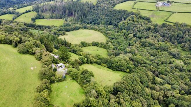 4 bed property, in Login, £1,000,000