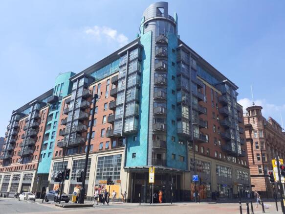 2 bed property, in Apartment 125, £130,000