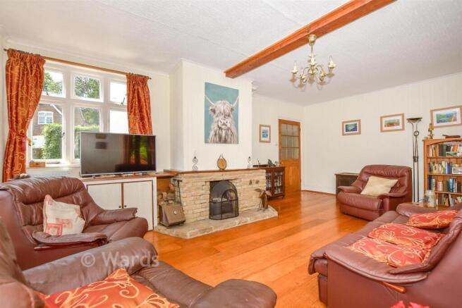 5 bed property, in Church Street, £700,000