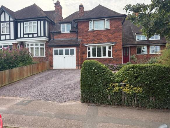 5 bed property, in Loughborough Road, £499,950