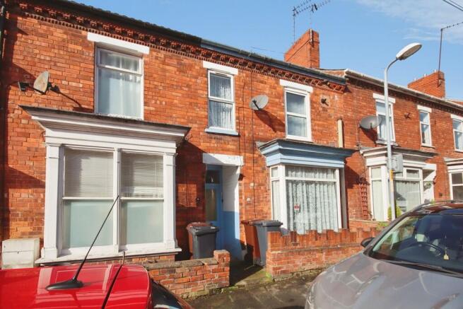 3 bed property, in Coleby Street, £120,000