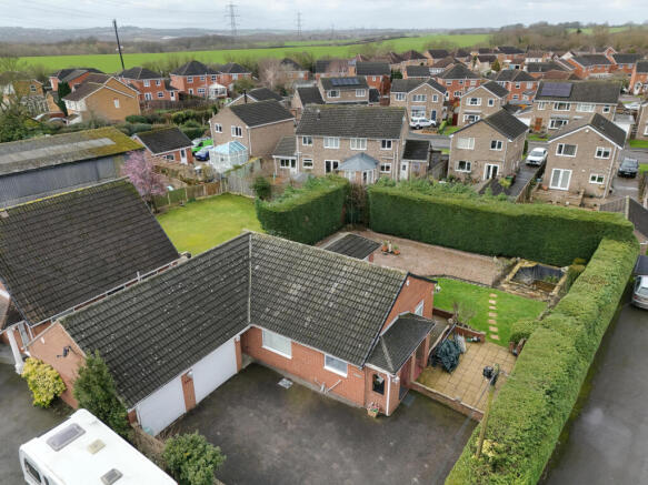 3 bed property, in Pinmill, £325,000