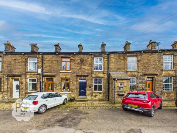 2 bed property, in New Mills Road, £250,000