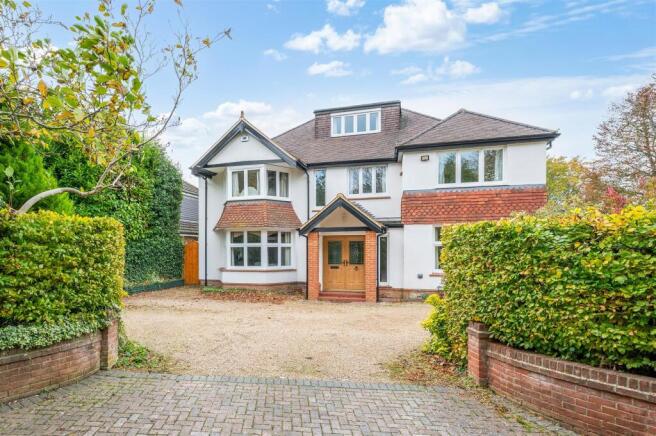6 bed property, in Tadworth Village, £1,650,000