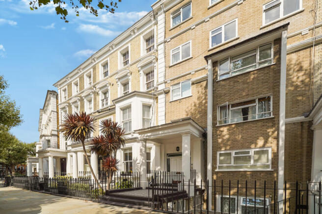 2 bed property, in Philbeach Gardens, £730,000