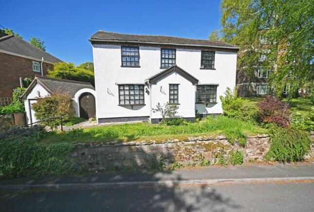 3 bed property, in College Road, £420,000