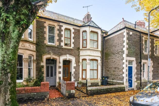 3 bed property, in Talbot Street, £500,000