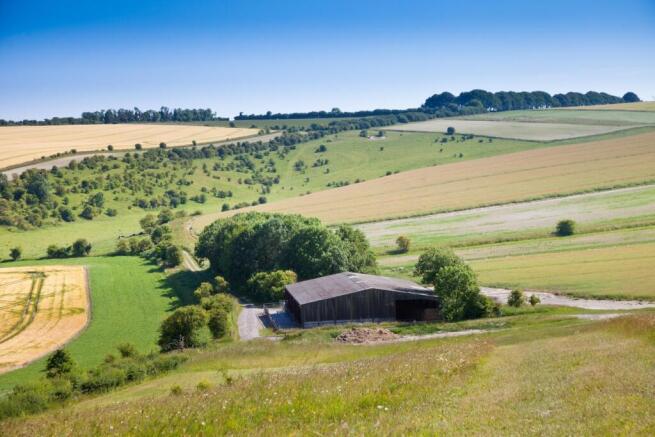 Land, in Sutton Parva, £7,200,000
