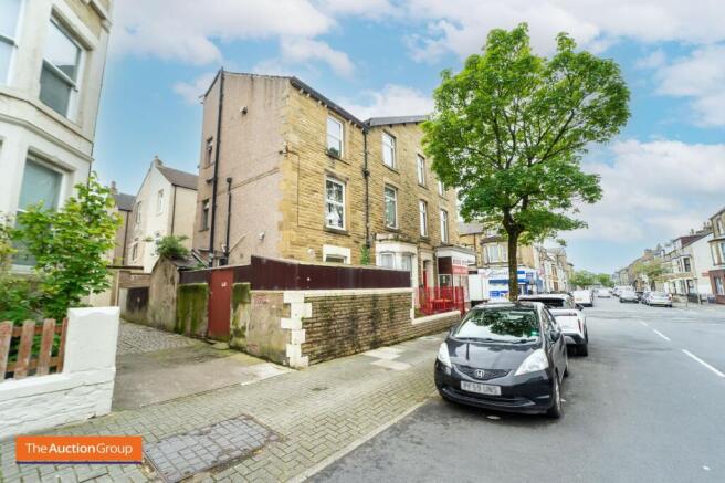 7 bed property, in Clarendon Road, £145,000