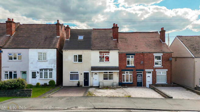 3 bed property, in Whitehouse Road, £195,000