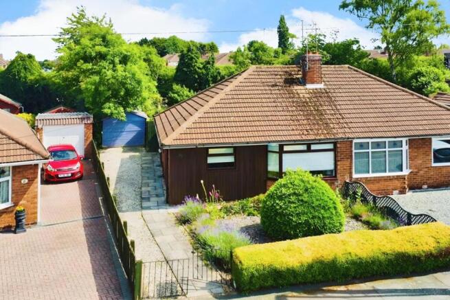 2 bed property, in Church Street, £239,950