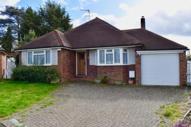 3 bed property, in Pepys Close, £699,999
