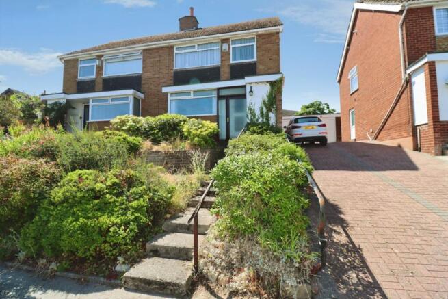 3 bed property, in Glenmarsh Close, £240,000