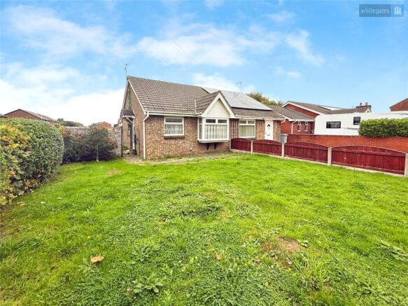 2 bed property, in Sheringham Drive, £149,000