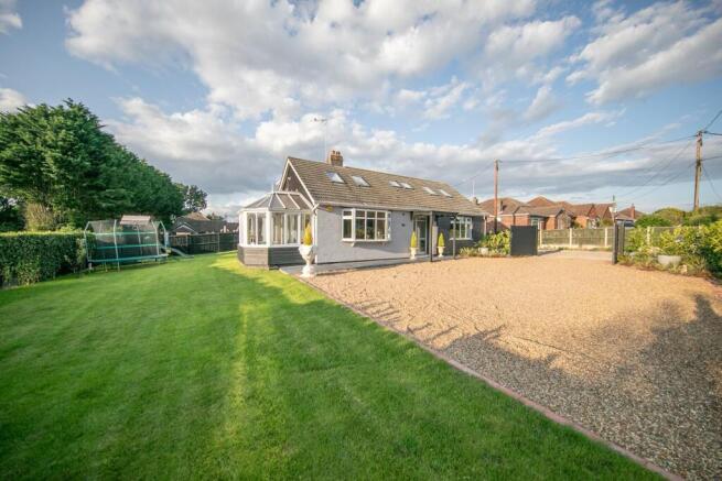 6 bed property, in Wivenhoe Road, £625,000