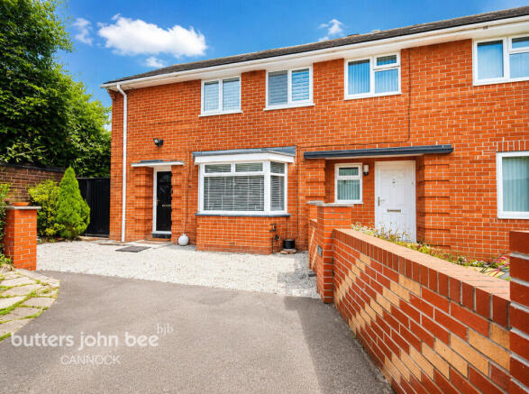 3 bed property, in Pope Road, £200,000