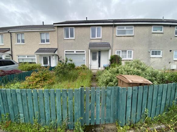 2 bed property, in Forbes Place, £60,000